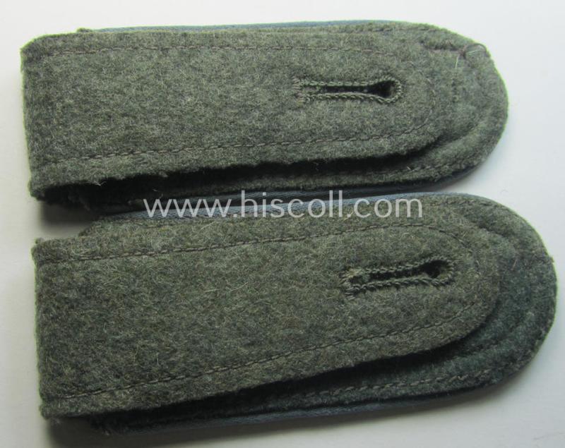 Pair of WH (Heeres) so-called: 'M40 o. M43'-pattern, NCO-type shoulderstraps: 'Uffz. der Nachschub-Trpn.'