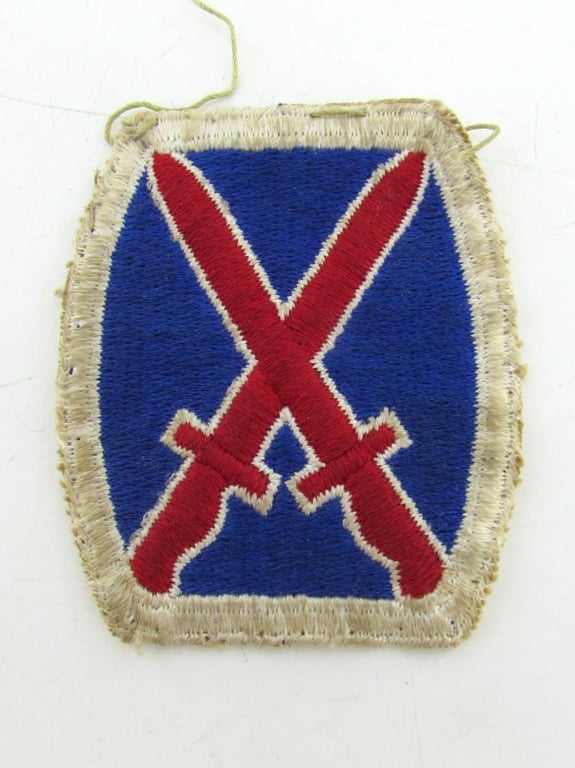 US WWII 10th Mountain Division Patch With Tab & Cap Pin