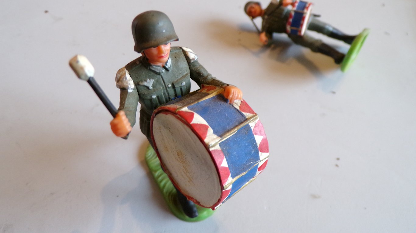 Exceptional 27-Piece Elastolin WWII Whermacht Band