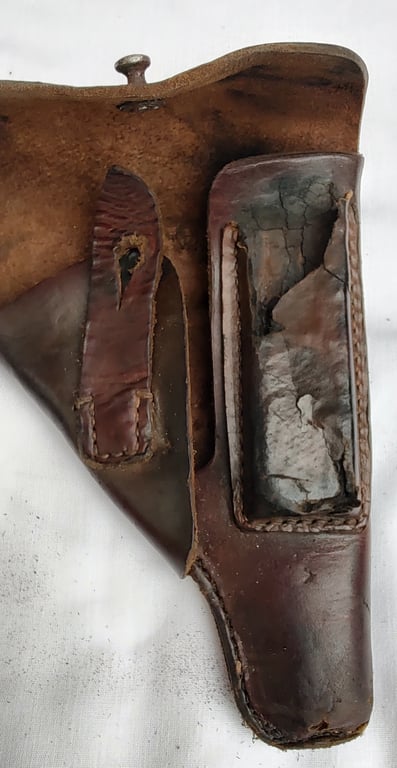 Original German WWII Walther PP/PPK pistol brown leather breakaway holster