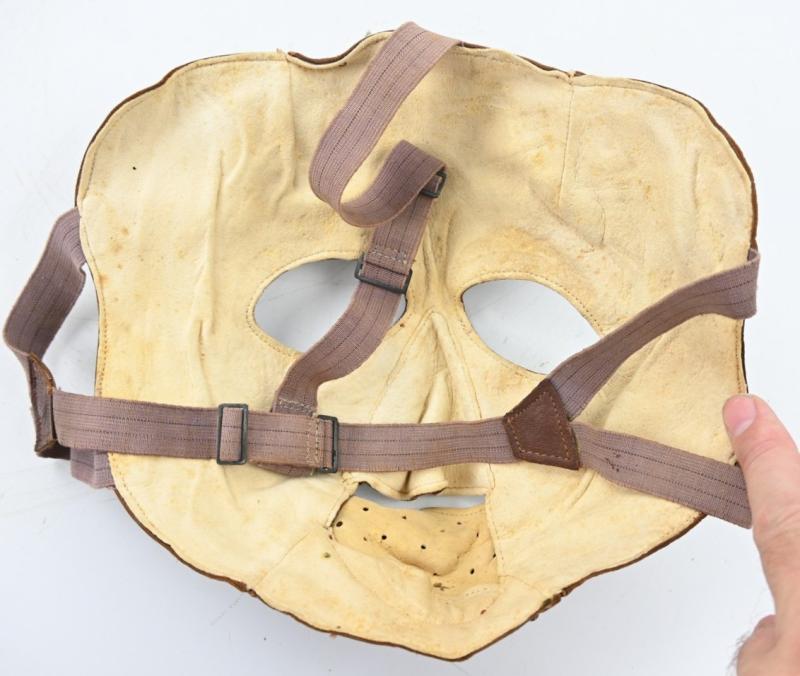 British WW2 RAF Gunner Face Mask
