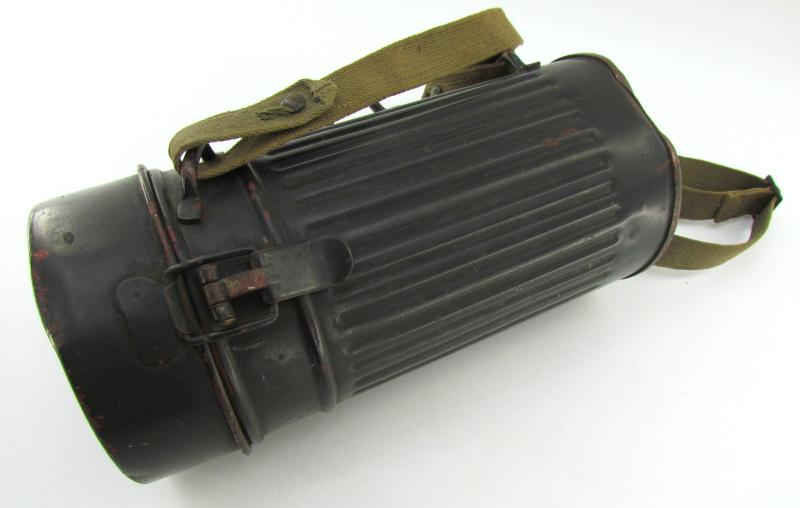 Reichswehr /Wehrmacht Early Short Gasmask Cannister ( complete )