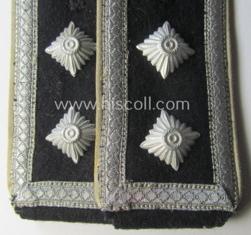 Pair of Waffen-SS NCO-type shoulderstraps: 'SS-Hauptscharführer' who served within the: 'Waffen-SS Infanterie-Truppen'
