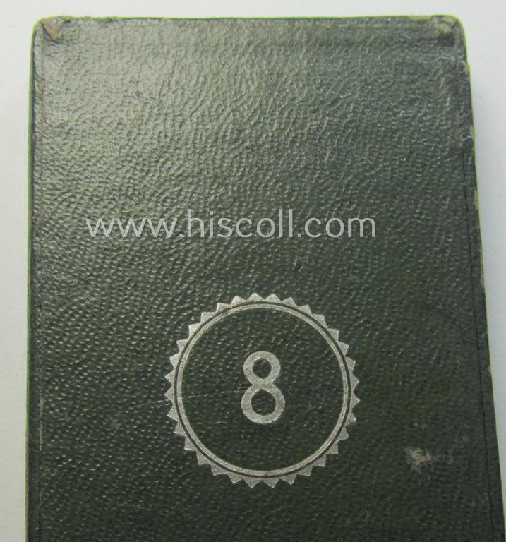 Bright-silver-toned so-called: 'Polizei-Dienstauszeichnung 3. Stufe' (or: police loyal-service medal 3rd class) that comes mounted onto its period ribbon (ie. 'Bandabschnitt') and that comes stored in its green-coloured etui