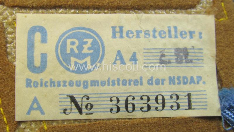 Fully matching pair of N.S.D.A.P.-type collar-patches (ie. 'Kragenspiegel für pol. Leiter') being a pair as was intended for an: 'N.S.D.A.P.-Blockleiter' at 'Orts'-level that still retains its period-attached 'RzM'-etiket