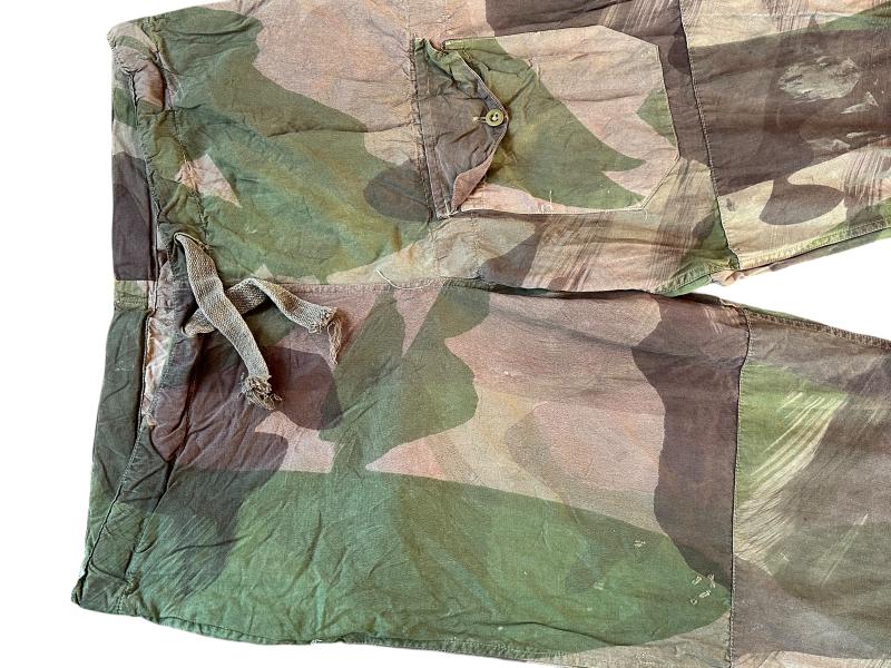 British Windproof Camouflage Trousers -1943-