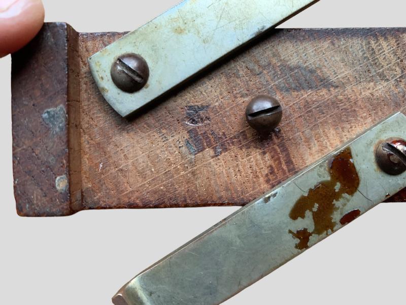 German WWII Signal Corp Clock