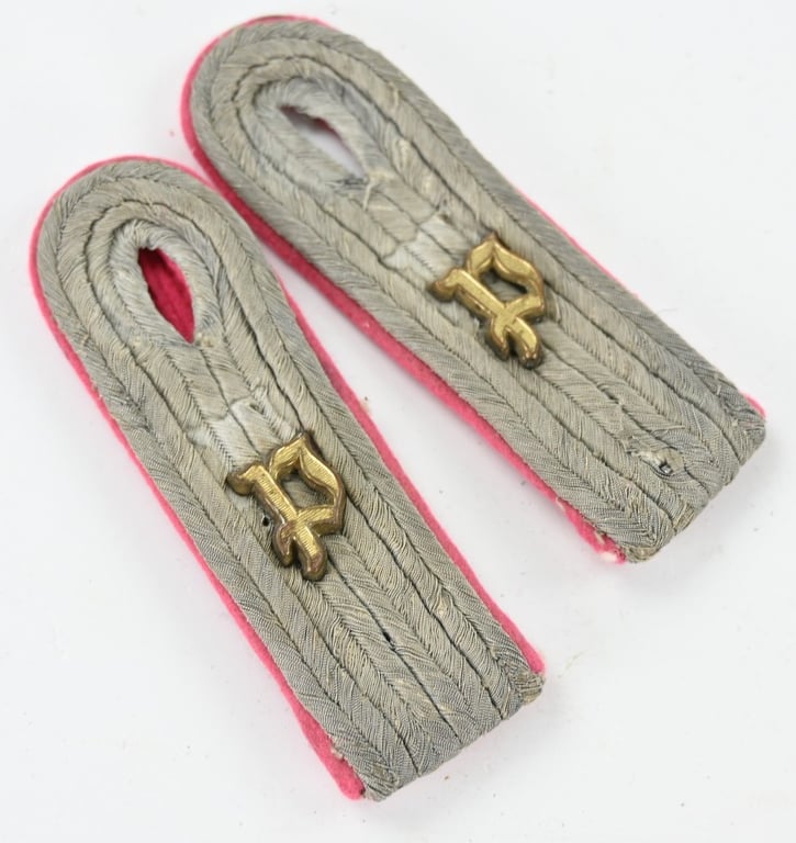 German WH Panzer Officer's Shoulderboard Set