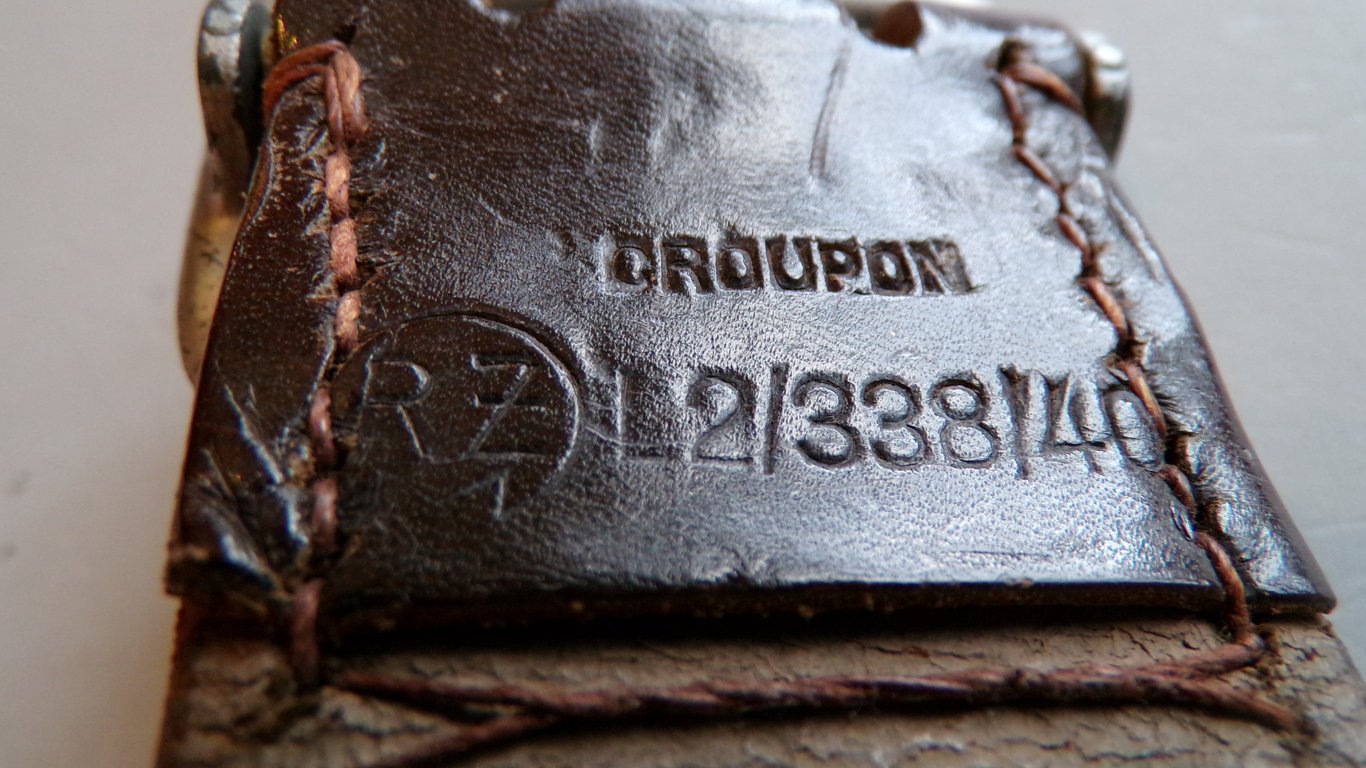 Political S.A zweidorn belt by Croupon