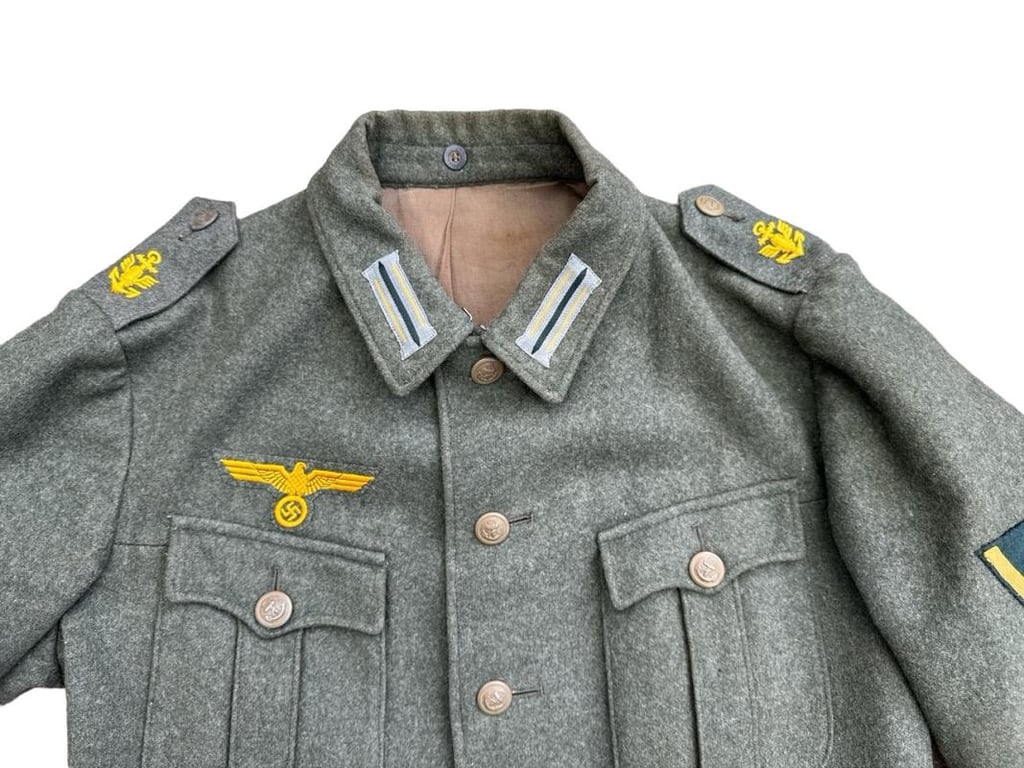 Kriegsmarine Coastal Artillery EM's Tunic  ( Mint )