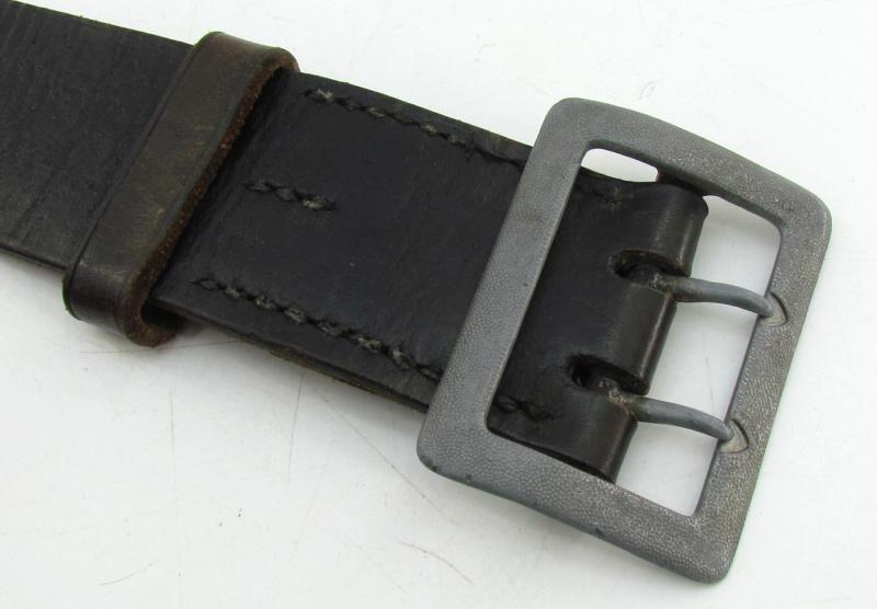 WH (Heer) 'Zweidorn' Officers Belt