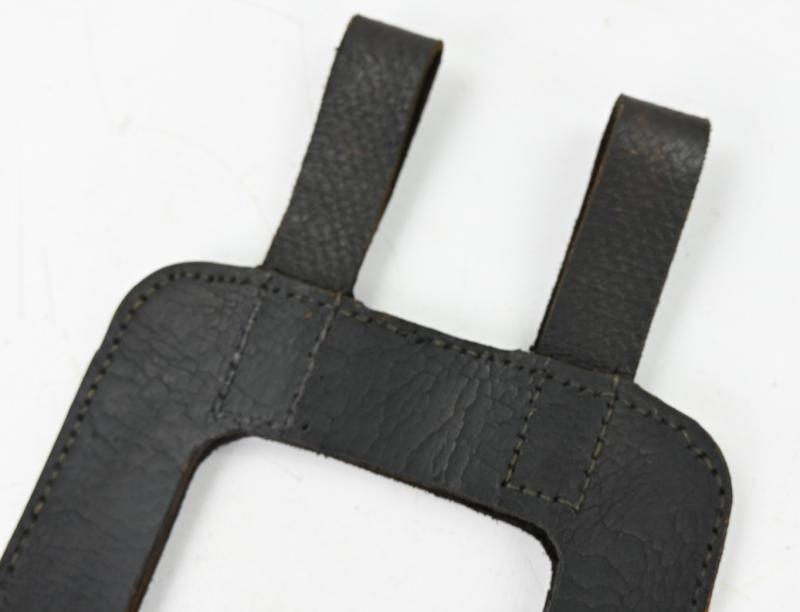German WH Entrenching Tool Carrying Frame