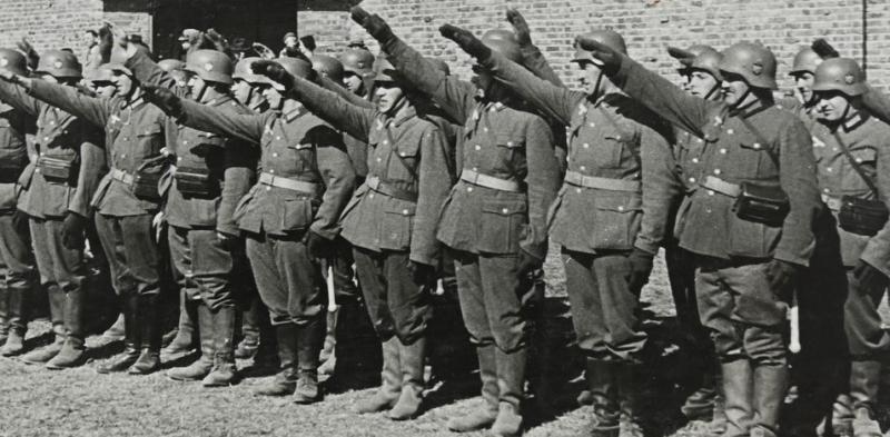German WH Picture Medic Unit