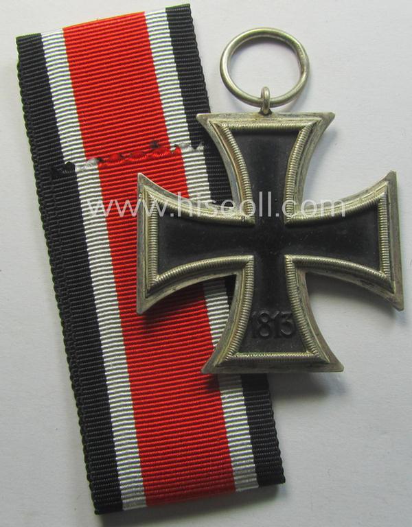 'Schinkel'-pattern 'Eisernes Kreuz 2. Klasse' by (I deem) the maker: 'Wilhelm Deumer'