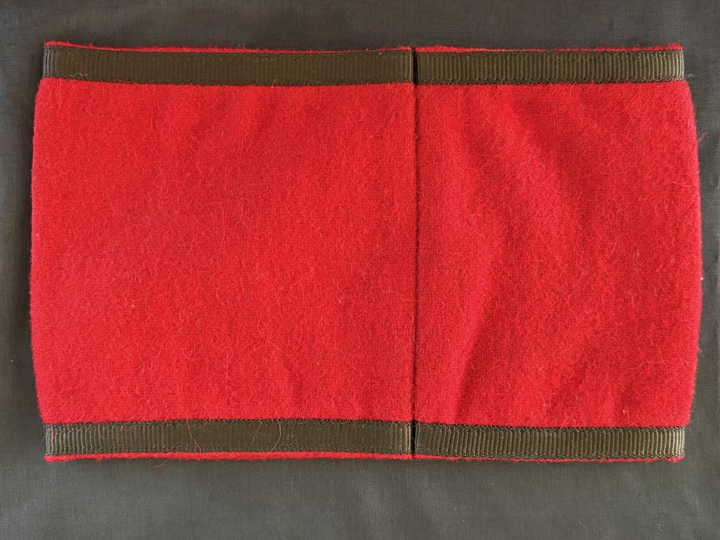 GERMAN WWII THIRD REICH ORIGINAL ALLGEMEINE SS ARMBAND THICK WOOL. ADDITIONAL PHOTOS