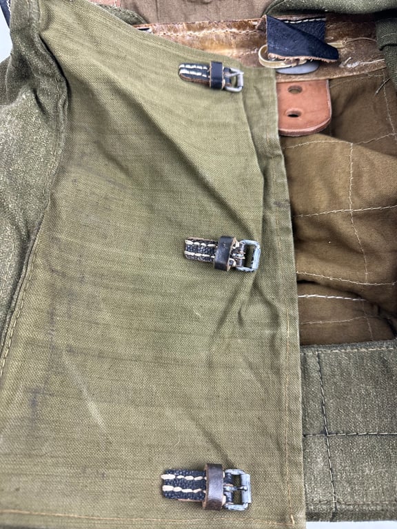 Wehrmacht Totnister "Affe" Near mint condition