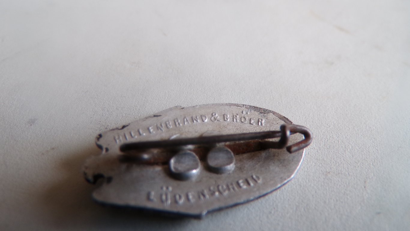 1937 German Hitler Youth 'Siegernadel