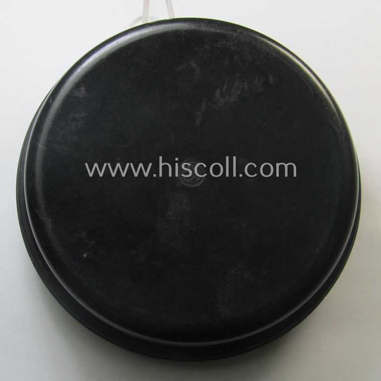 'Standard-issue'-type, WH 'Fettbuchse' (ie. fat-container) being an undamaged example as executed in black-coloured 'Bakelite'-based material