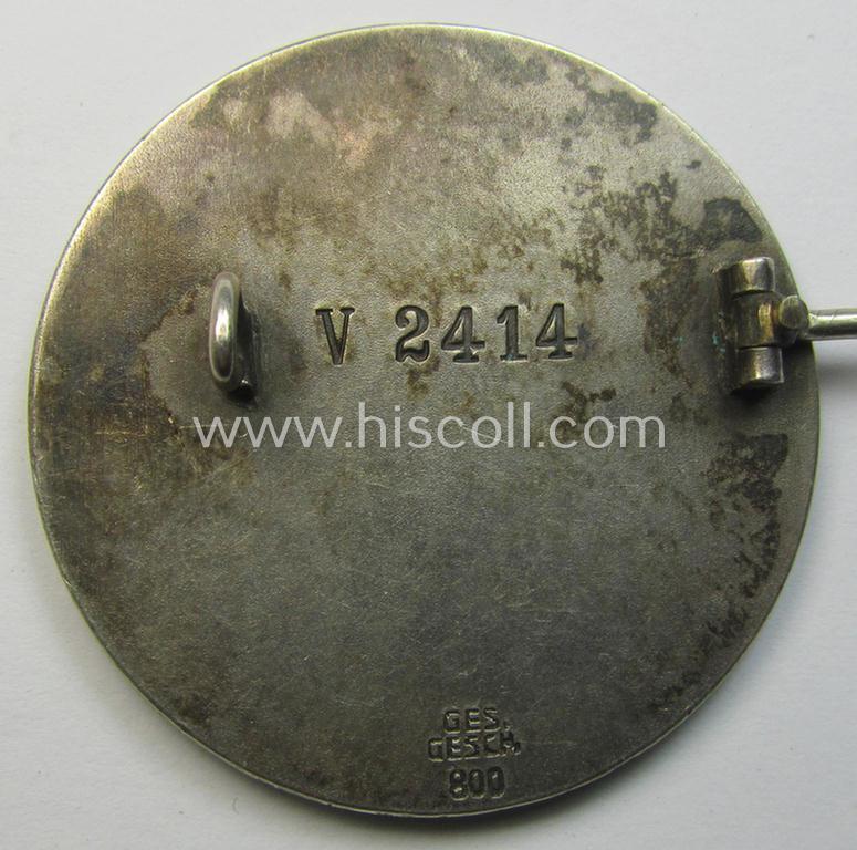 Superb - and actually rarely encountered! - so-called: N.S.S. (ie. 'Nationalsocialistische Schwesternschaft') membership-badge as executed in genuine '800'-marked genuine-silver as was specifically intended for: 'Lernschwester und Anwärterinnen...