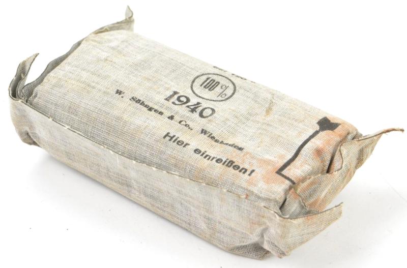 German WW2 First Aid Pack 1940