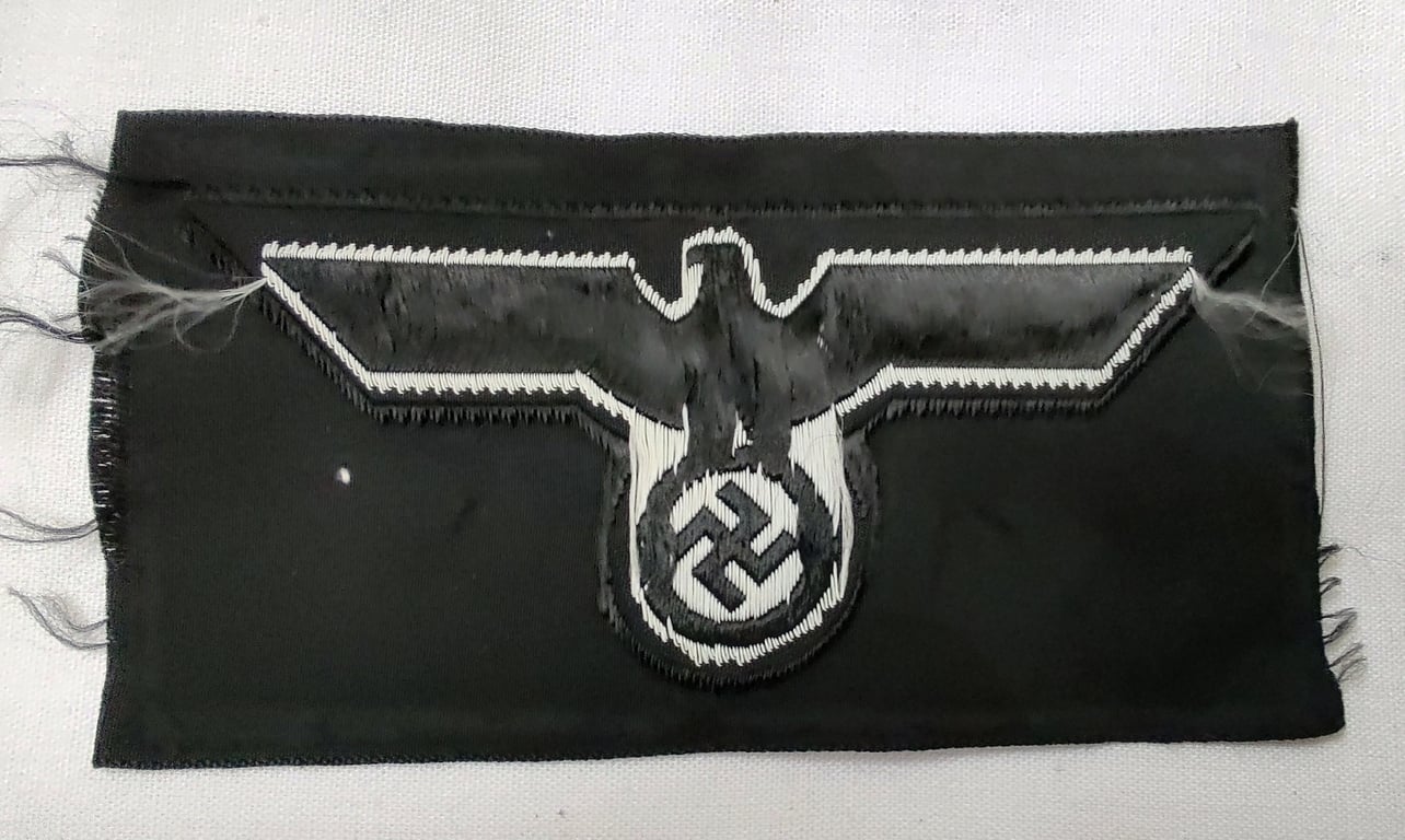 A M39 pattern Army (Heer)  bevo Panzer breast eagle