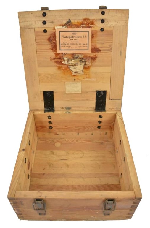 German WH Ammunition Box 'Platzpatronen 33'