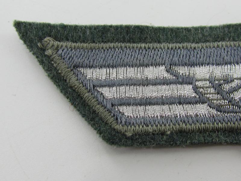 M33 Wehrmacht army (Heer) ‘BeVo’ flatwire breast eagle