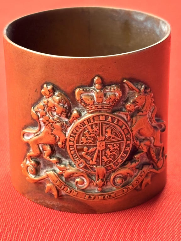 AUTHENTIC ORIGINAL BRITISH ANTIQUE BRASS ROYAL COAT OF ARMS.