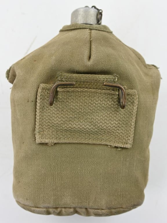 US WW2 M-1910 Canteen 1942