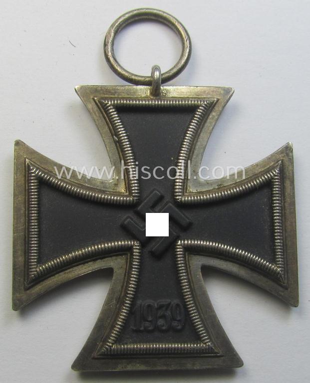 'Eisernes Kreuz II. Klasse' being a (typical) non-maker-marked example by a (by me) unidentified maker (ie. 'Hersteller')