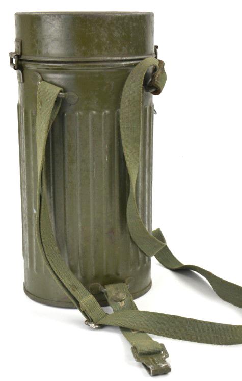Dutch Gasmask with Cannister Type H