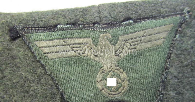 Attractive - and 'clearly cut-out of a cap'! - WH (Heeres) EM/NCO-type: 'M43-pattern'-cap-eagle/cocarde (cap-trapezoid or: 'Mützentrapez') that comes in an overall nice- (albeit moderately worn ie. used-), condition
