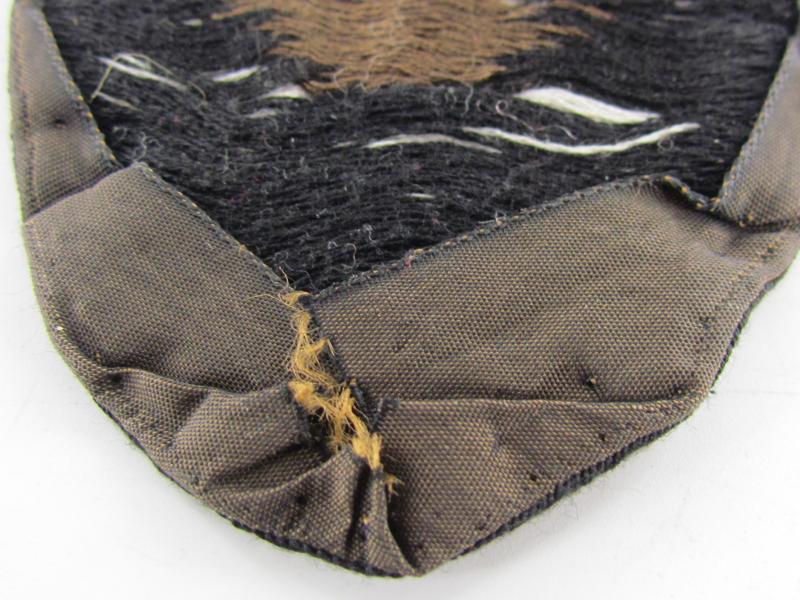 'RADwJ'-sleeve-badge ( Female Related )