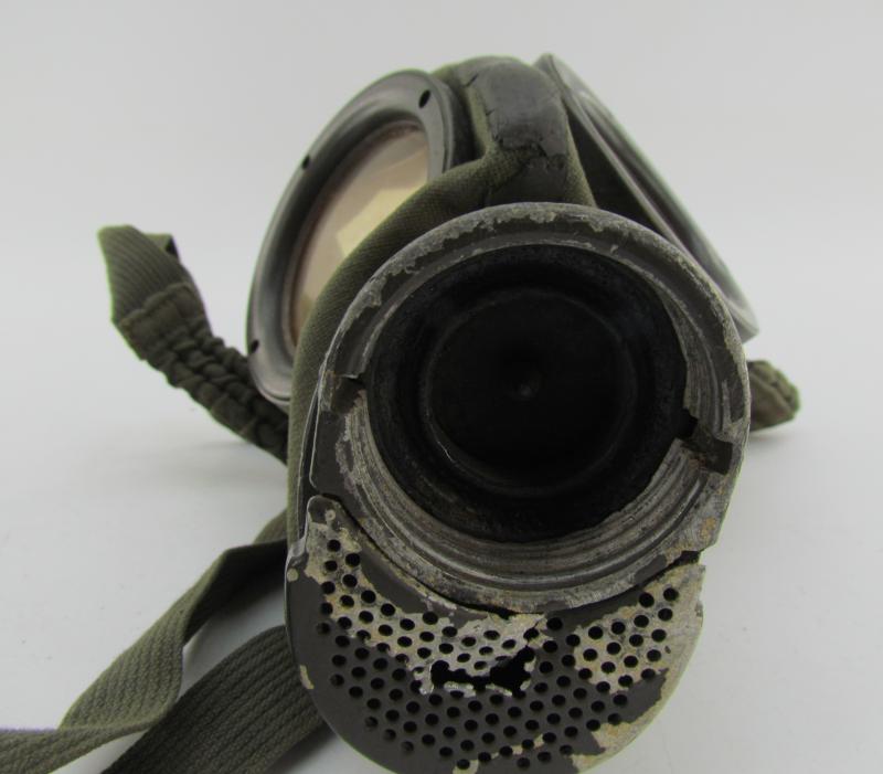 Luftwaffe issued Gasmask Cannister With Contents