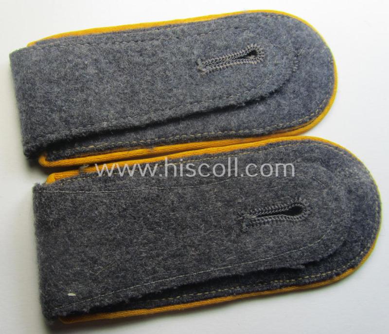 Pair of WH (Luftwaffe) EM-type shoulderstraps as intended for usage by a: 'Soldat der Flieger- o. Fallschirmjäger-Trpn.' and that comes in a hardly used- nor worn, condition