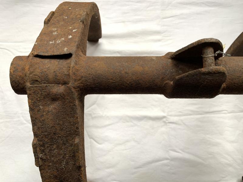 British Dropping Container Clamp