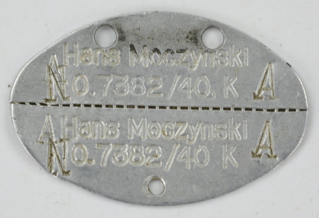 German KM Named Dog-Tag