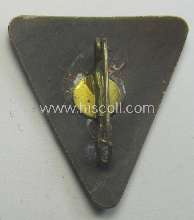 'NS-Frauenschaft'-membership-badge (ie. 'Mitgliedsabzeichen'): 'Mitarbeiterin im Stab einer Ortsgruppe'