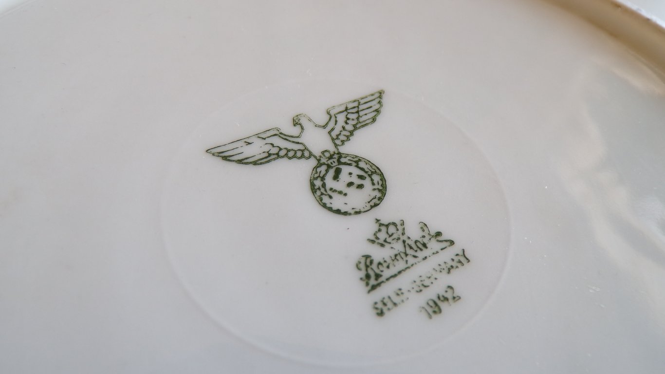 Army (Heer) Porcelain Plate - Rosenthal Selb 1942