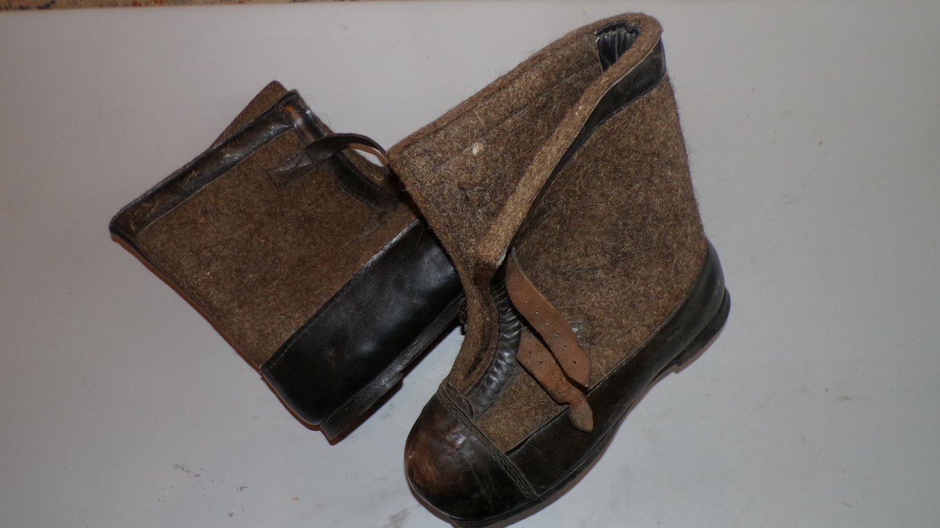 Cold weather boots (Winterstiefel)