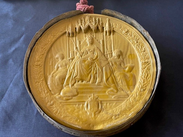 AUTHENTIC 1875 BOXED PATENT DOCUMENT SET WITH QUEEN VICTORIA GREAT WAX SEAL OF THE RELM.