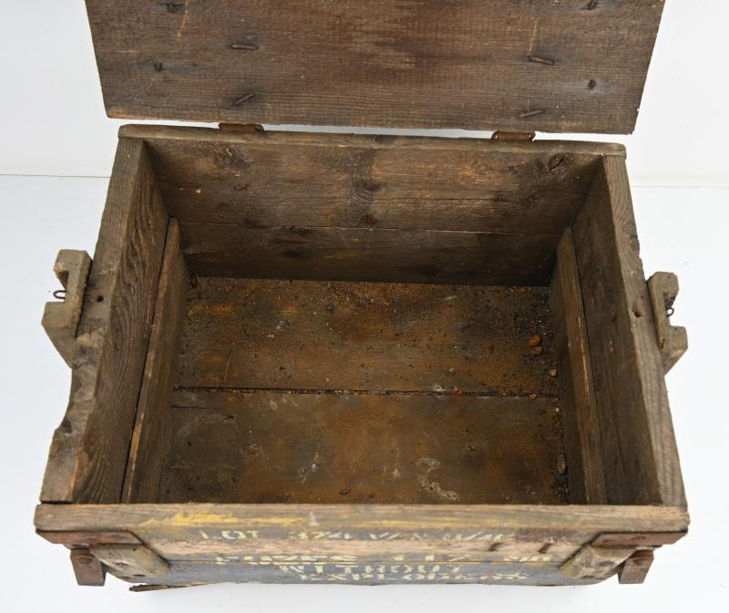 British WW2 25pds Fuze Ammo Box