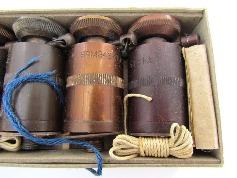 Original WWII German Druck-Zünder 35 (DZ 35) — set of 4 in the original carton.