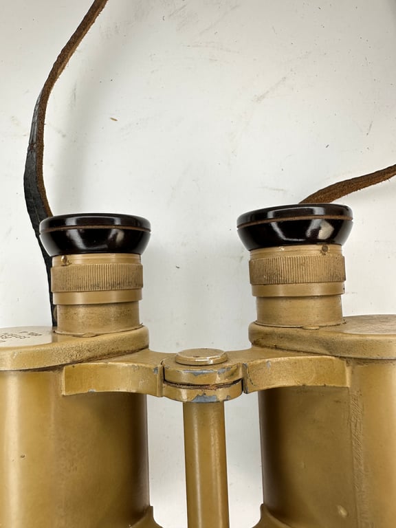 Late War Tan Painted Wehrmacht 6x30 Binoculars "ddx"