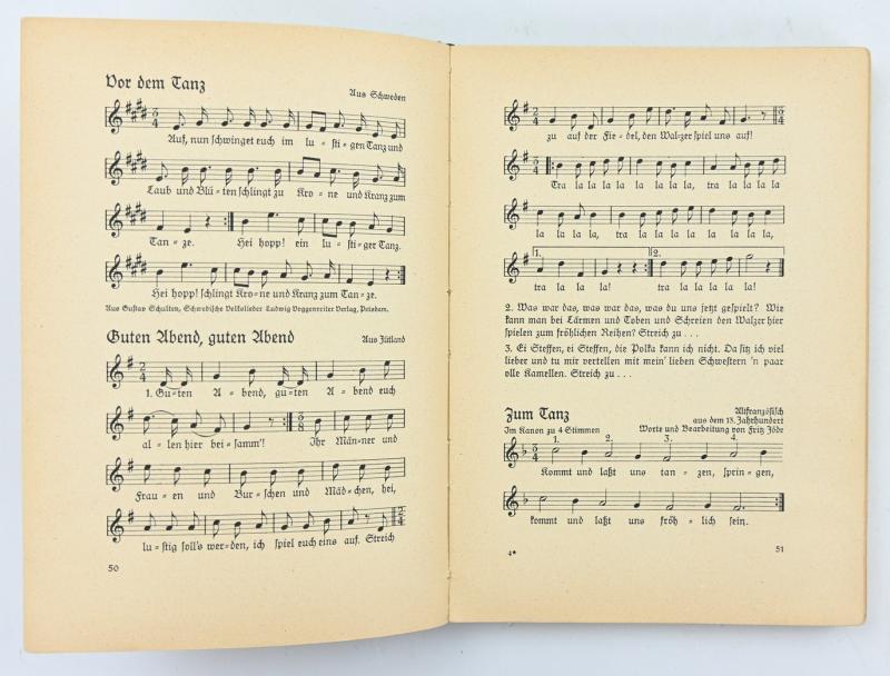 German BDM Songbook 'Wir Mädel singen'