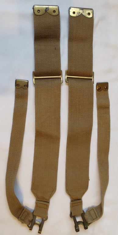 WW2 British backpack 'L' straps