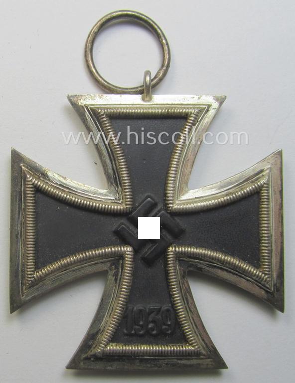'Eisernes Kreuz II. Klasse' being a (typical) non-maker-marked example by a (by me) unidentified maker (ie. 'Hersteller')