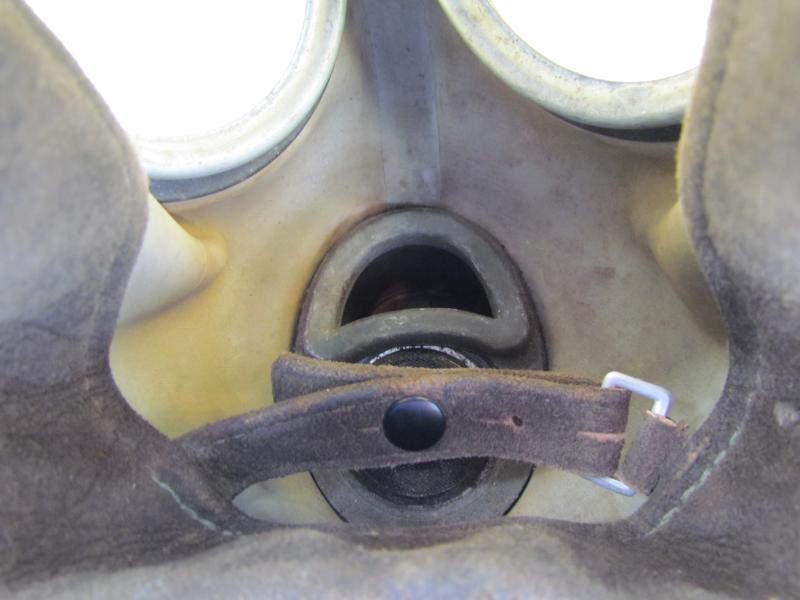 WH/SS Gasmaske 30 Dated 1939