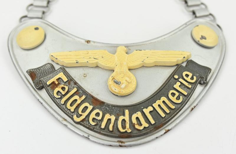 German WH Feldgendarmerie Gorget