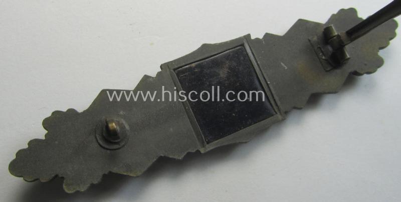 Superb, 'Nahkampfspange in Bronze' (or: bronze-class close-combat clasp ie. CCC) being a (typical) non-maker-marked- and/or minimally converse-shaped specimen as was (I deem) produced by the maker- (ie. 'Hersteller') 'Steinhauer & Lück'